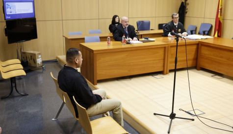 Imagen del juicio con jurado popular contra el hombre acusado de matar al canónigo emérito de la Catedral de Valencia. / EFE-Ana Escobar-Archivo