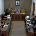 Momento de la votación en el Pleno ordinario de Vilafamés en el que se aprobaron las bases del PAI la Foia. Momento de la votación en el Pleno ordinario de Vilafamés en el que se aprobaron las bases del PAI la Foia.