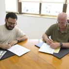 Signatura del projecte que convertirà el poliesportiu de Paiporta en un refugi climàtic.