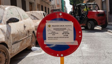 Aldaia treu els últims cotxes atrapats per la dana