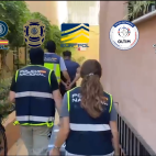 Desarticulada una de las mayores redes de tráfico de migrantes del Mediterráneo con 11 detenidos en Alicante. Desarticulada una de las mayores redes de tráfico de migrantes del Mediterráneo con 11 detenidos en Alicante.
