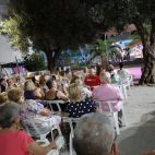 El tercer fin de semana de ‘A la Lluna de Torrent’ combina cuentos, humor, cine y música para todas las generaciones. El tercer fin de semana de ‘A la Lluna de Torrent’ combina cuentos, humor, cine y música para todas las generaciones.