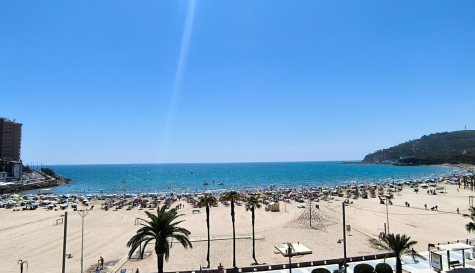 La playa de La Concha de Oropesa del Mar concentra parte de la actividad turística del municipio.
