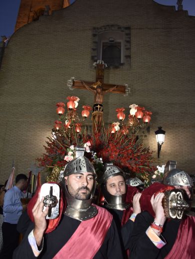 Baixà del Santíssim Crist del Mont Calvari en l'Alcúdia de Crespins.