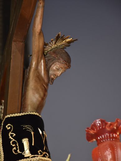 Baixà del Santíssim Crist del Mont Calvari en l'Alcúdia de Crespins.