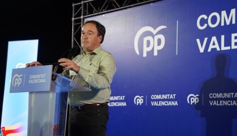El PPCV celebra una multitudinaria cena en el Puig con Ester Muñoz como gran invitada.