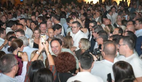El PPCV celebra una multitudinaria cena en el Puig con Ester Muñoz como gran invitada.