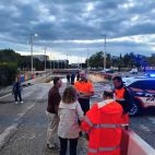 Protección Civil y los servicios municipales trabajan en el túnel de Parc Central de Torrent tras las lluvias torrenciales.