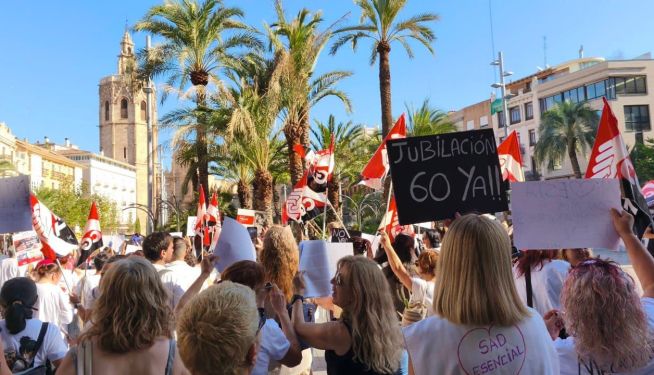 Les treballadores del SAD demanen poder jubilar-se als 60 anys.