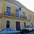 Façana de l'Ajuntament de Manises.