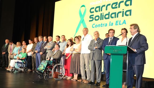 El periodista deportivo Iñaki Cano durante la presentación de la Carrera Solidaria contra la ELA.