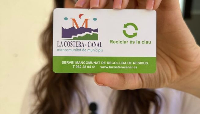 La targeta permet identificar se per accedir a les zones d’emergència i depositar els residus en cas d’imprevist./ EPDA
