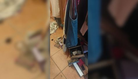 Imagen aportada por de la vecina afectada por un robo en la zona del colegio Iale, entre La Pobla de Vallbona y l'Eliana.