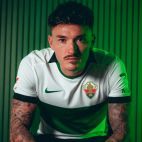 El capitán del Elche CF, Josan Ferrández. / Elche CF