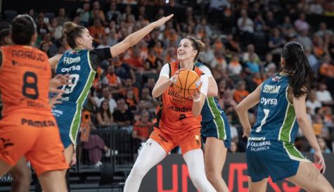 Un partit del Valencia Basket femenÍ.