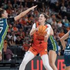 Un partit del Valencia Basket femenÍ. Un partit del Valencia Basket femenÍ.