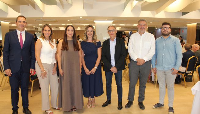 Corporación municipal presente en el 'dinar dels majors'. Corporación municipal presente en el 'dinar dels majors'.