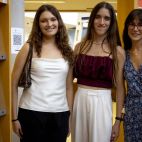 Las alumnas del IES Jérica-Viver, ganadoras del primer premio de francés del I Premio de Traducción Pablo de Olavide.