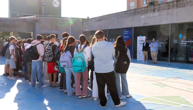 Alumnado del Camp de Morvedre profundiza en ciencia.