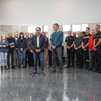 El president de la Generalitat, Juanfran Pérez Llorca, y el presidente del Gobierno, Pedro Sánchez, durante su visita a Oliva, con representantes de los cuerpos de seguridad y emergencia al fondo. / Generalitat Valenciana El president de la Generalitat, Juanfran Pérez Llorca, y el presidente del Gobierno, Pedro Sánchez, durante su visita a Oliva, con representantes de los cuerpos de seguridad y emergencia al fondo. / Generalitat Valenciana