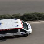 Imagen de archivo de una ambulancia. / EFE-Ana Escobar