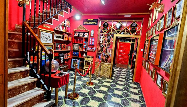 Interior de la Casa Museu de la Màgia.