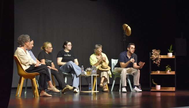 La sobremedicalització o la necessitat d'una millor coordinació foren alguns dels temes que centraren el debat. La sobremedicalització o la necessitat d'una millor coordinació foren alguns dels temes que centraren el debat.