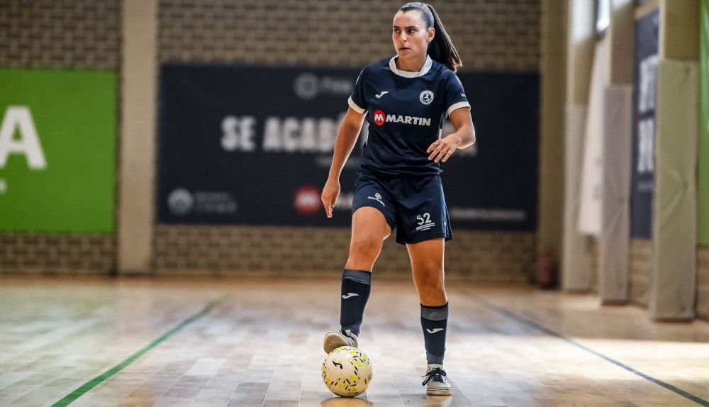 Rocío Bellés, jugadora del Nou Túria FSF, autora del tercer gol en la victoria en Zaragoza. Rocío Bellés, jugadora del Nou Túria FSF, autora del tercer gol en la victoria en Zaragoza.