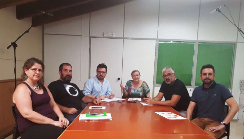Un momento de la reunión esta mañana. FOTO EPDA
