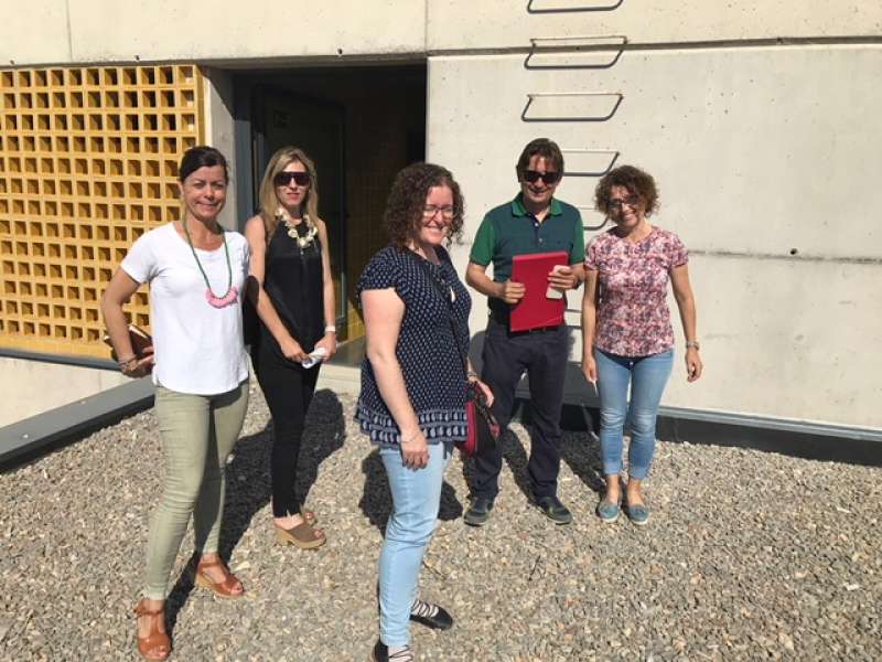 Visita de técnicos de la Conselleria de Educación a Canet d"En Berenguer.