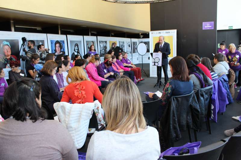 Encuentro de mujeres