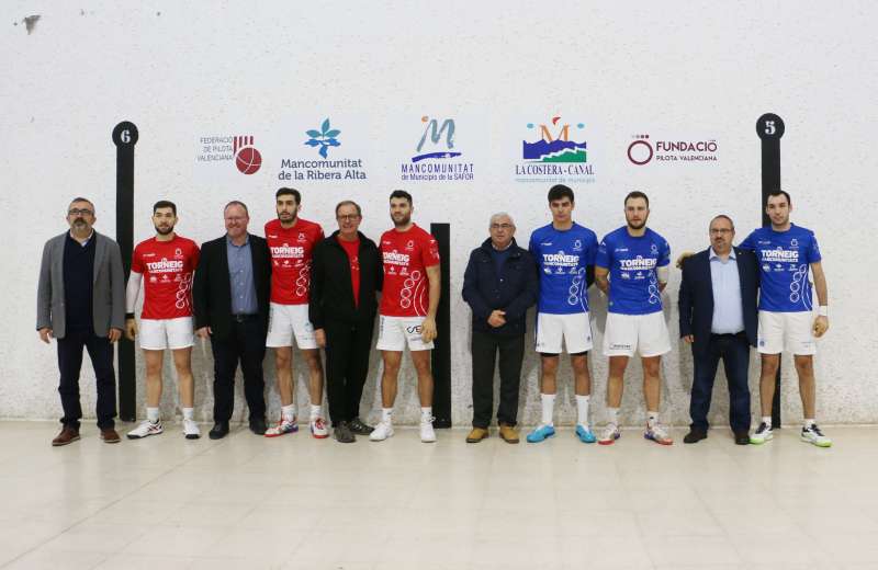 Equips finalistes i autoritats. -EPDA