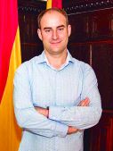 Javier Raro.