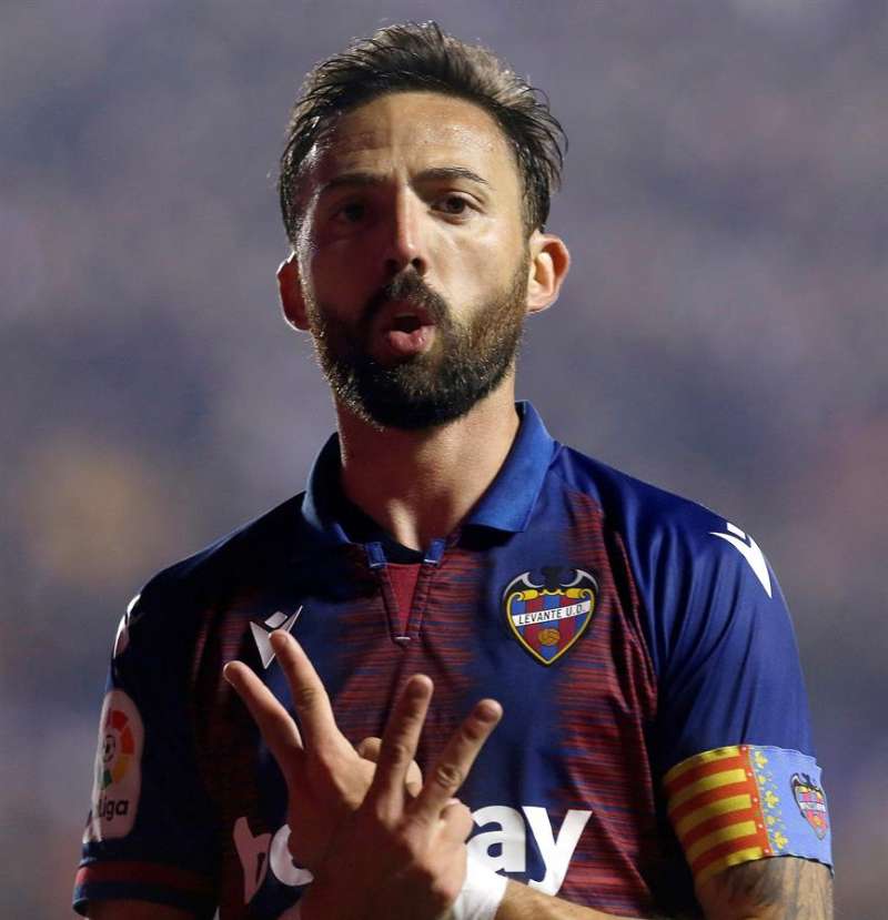 El centrocampista del Levante José Luis Morales celebra un gol. EFE/Archivo
