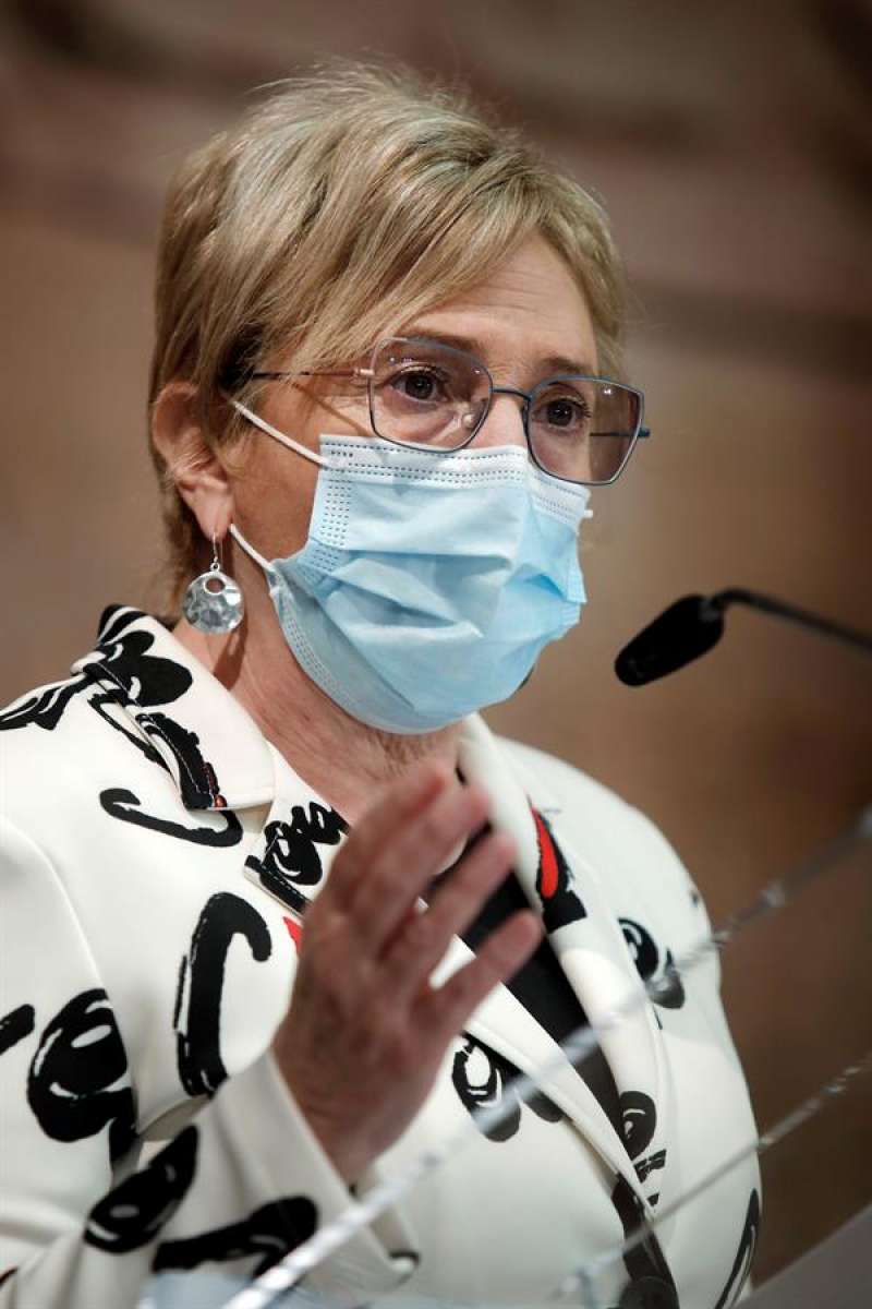 La consellera de Sanidad, Ana Barceló, durante su comparecencia tras la reunión Interpartamental de la Generalitat para la Prevención y Actuación ante la covid-19 para acordar cómo empieza la desescalada de la tercera ola del coronavirus en la Comunitat Valenciana. EFE/Biel Aliño
