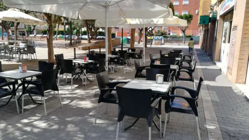 Terraza de un bar de Paterna. EPDA