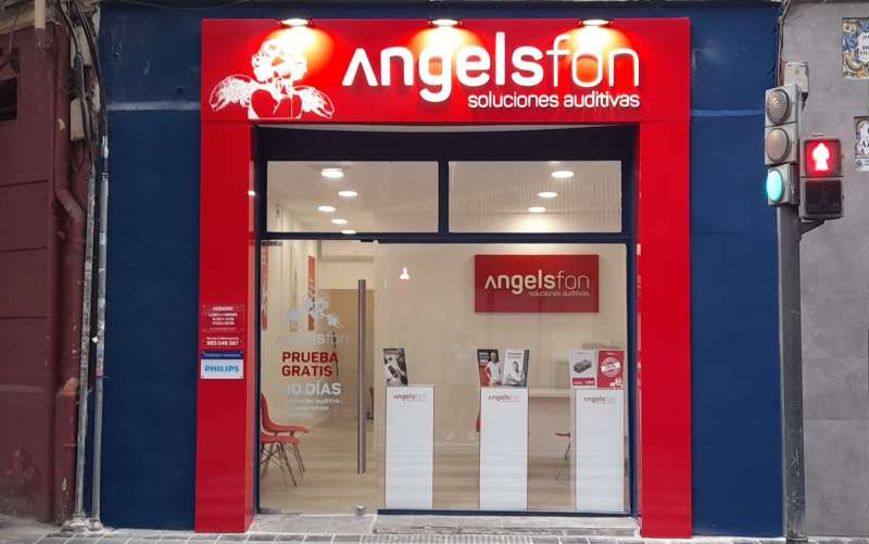 8836_angels.jpeg